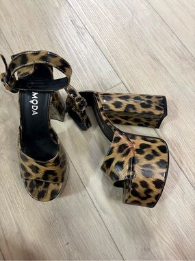 LaModa Leopard-Print Platform Heels